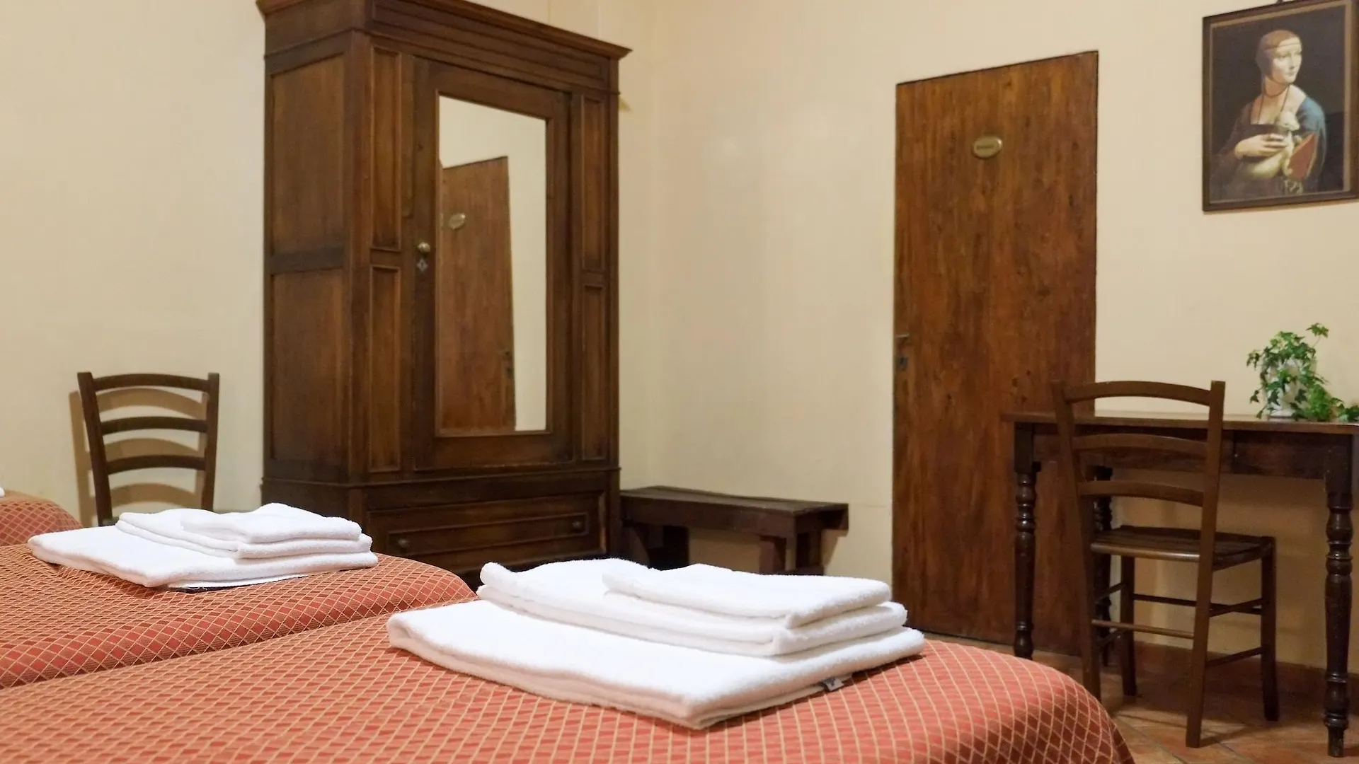 Casa Santo Nome Di Gesu Hotel Florence 3*,  Italy