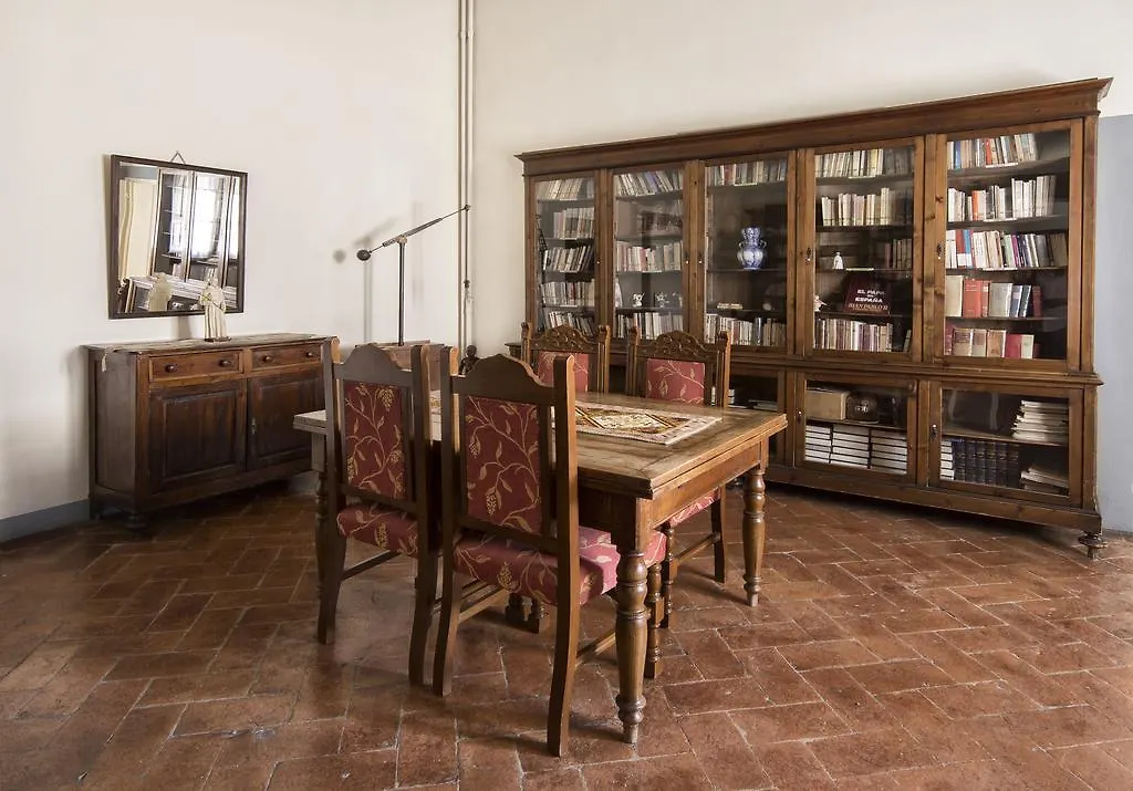 Casa Santo Nome Di Gesu Otel Floransa